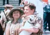 Joan Plowright, Baird Wallace - 'Tee mit Mussolini'