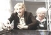 Alice Evans und Carol Macready in '102 Dalmatiner'