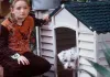 Marietta (Maria Ehrich) mit Hund Tobi  SOLO FILM