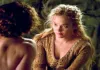 Isolde (Sophia Myles) pflegt den verletzten Tristan...T GmbH