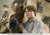 War Horse - Albert (Jeremy Irvine) und sein Pferd Joey