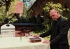 Die Kirche bleibt im Dorf - Hochwürden Schäuble beim...bauer