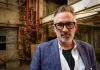 Saw: Spiral - Regisseur Darren Lynn Bousman am Set