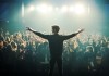 Guru - Hauptdarsteller Pierre Niney als Matt Vasseur.
