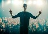 Guru - Hauptdarsteller Pierre Niney als Matt Vasseur.