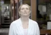 Die Frau des Arztes (Julianne Moore) - Die Stadt der...inden