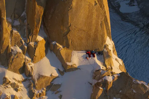 Cerro Torre - Nicht den Hauch einer Chance - Luftbild...am CT