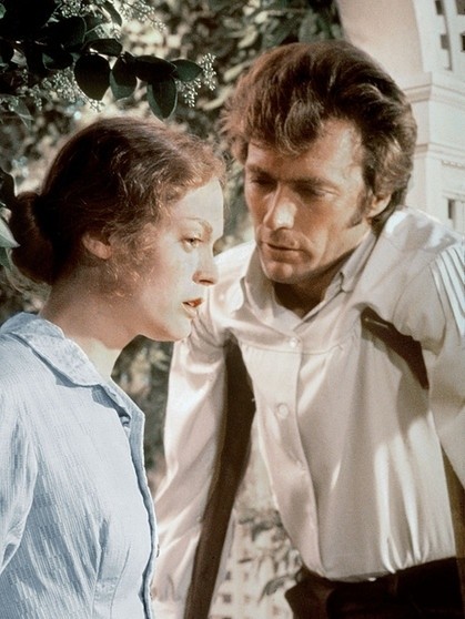 Betrogen - Clint Eastwood, Elizabeth Hartman