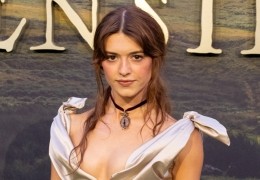 Daisy Edgar-Jones hat verraten, dass die Dreharbeiten...tten.