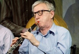 Woody Allen: A Documentary - Woody Allen spielt...City
