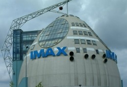 Das IMAX 3D-Kino im Mainfrankenpark bei Wrzburg