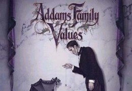 Die Addams Family in verrückter Tradition