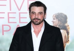 Skeet Ulrich wird seinen urspr�nglich geplanten...nnen.