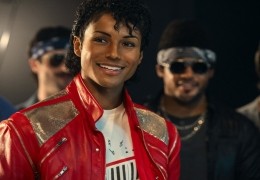 Jaafar Jackson als Michael Jackson im 'King of Pop'-Film
