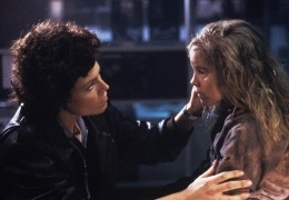 Aliens - Die Rckkehr - Sigourney Weaver und Carrie Henn