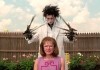 Edward mit den Scherenhänden - Dianne Wiest und Johnny Depp
