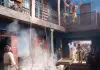 Aladdin - Mena Massoud als Aladdin and Naomi Scott...smine