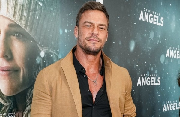 Alan Ritchson