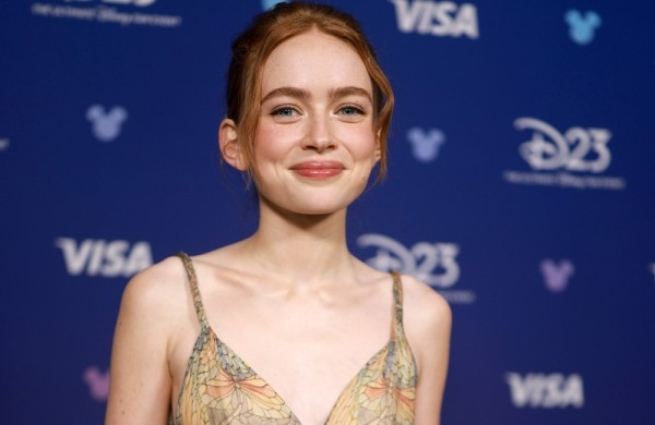 Sadie Sink k�nnte die Hauptrolle in einer Verfilmung...hmen.