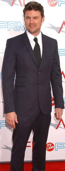 Karl Urban
