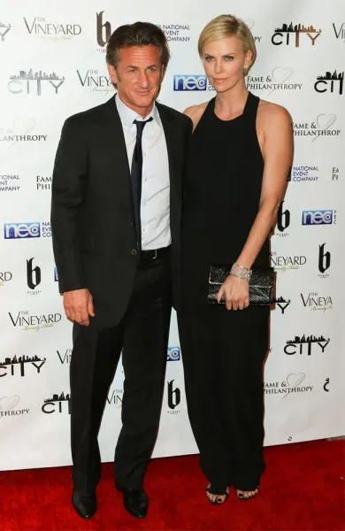 Sean Penn mit Charlize Theron