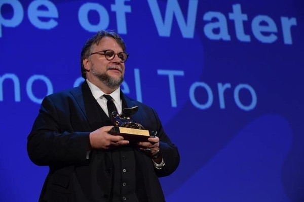 Guillermo del Toro mit dem Goldenen Lwen
