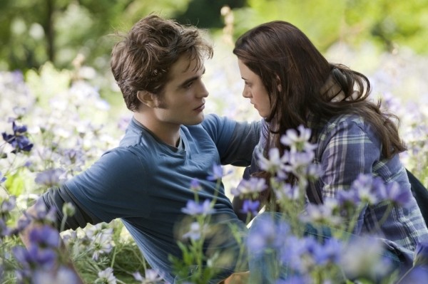 Die 'Twilight'- Saga: Robert Pattinson und Kristen...drot'