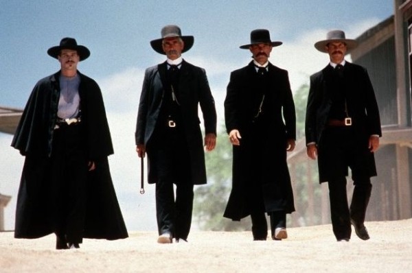 Tombstone mit Val Kilmer, Sam Elliott, Kurt Russell...axton