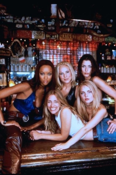 Coyote Ugly - Tyra Banks, Maria Bello, Piper Perabo,...Miko