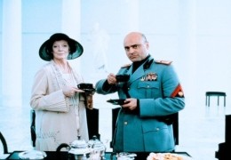 Maggie Smith, Claudio Spadaro - 'Tee mit Mussolini'