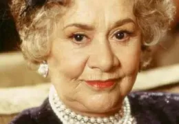 Joan Plowright in 'Haus über Kopf'