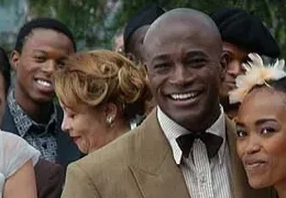 Henry (Taye Diggs) bei der Jubiläumsfeier für DRUM...nowelt