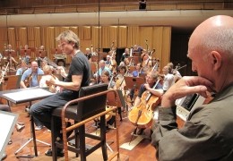 Mahler auf der Couch - Esa-Pekka Salonen dirigiert...dlon.