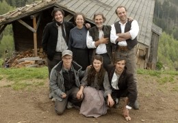 Die Egger-Familie mit Regisseur: vlnr o:Markus...blut'