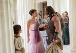 Hercules: The Thracian Wars  - Irina Shayk und Dwayne...hnson