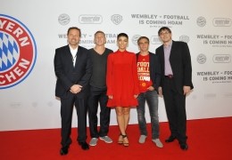 Wembley – Football is coming hoam - Rene...engel