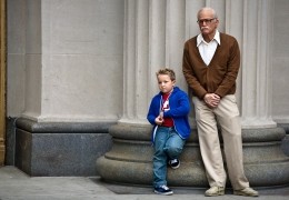 Jackass: Bad Grandpa -  Johnny Knoxville als Irving...Billy