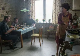 Radio Heimat - In Ommas Küche (v.l.n.r.): Onkel...ruse)