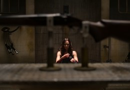 Jigsaw - Laura Vandervoort als Anna