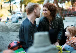 Frau Mutter Tier - Florian Karlheim(LUTZ), Alexandra...(LEO)