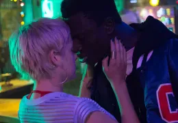 Berlin Alexanderplatz - Zwei Seelenverwandte: Mieze...gué).