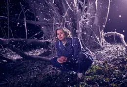 Der Pfau - Svenja Jung (Rebecca)