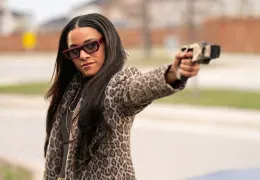 Love Hurts - Liebe tut weh - Ariana DeBose als Rose...lisle