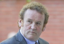 The Cold Light of Day - Wer ist Bandler (Colm Meaney)?