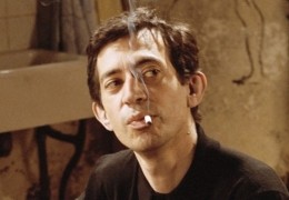 Serge Gainsbourg (Eric Elmosnino) in 'Gainsbourg -...ebte'