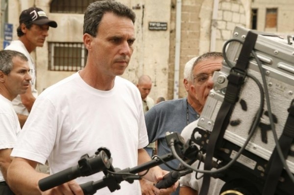 Dror Zahavi beim Filmdreh in seiner Geburtsstadt Tel Aviv.