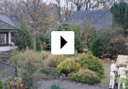 Frau Winkler verl�sst das Haus
