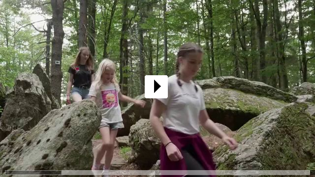 Zum Video: Lene und die Geister des Waldes