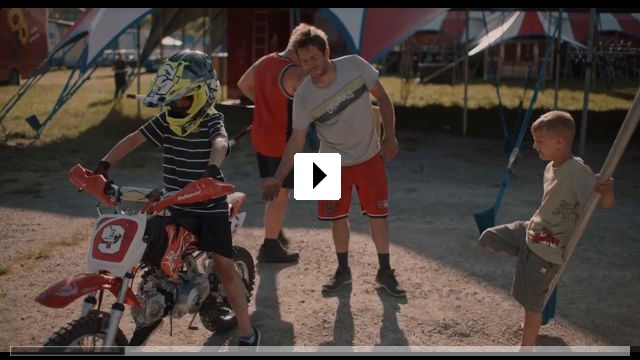Zum Video: Zirkuskind