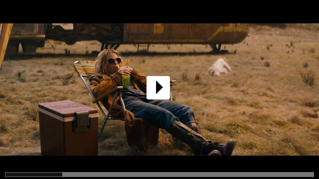 Zum Video: Supergirl